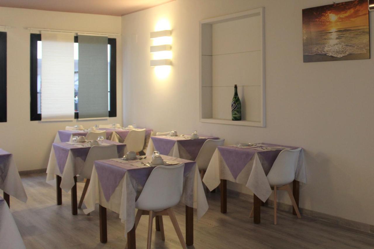 Hotel Adria Nuova Rimini Dış mekan fotoğraf